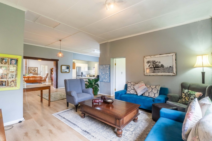4 Bedroom Property for Sale in Hoekwil Western Cape
